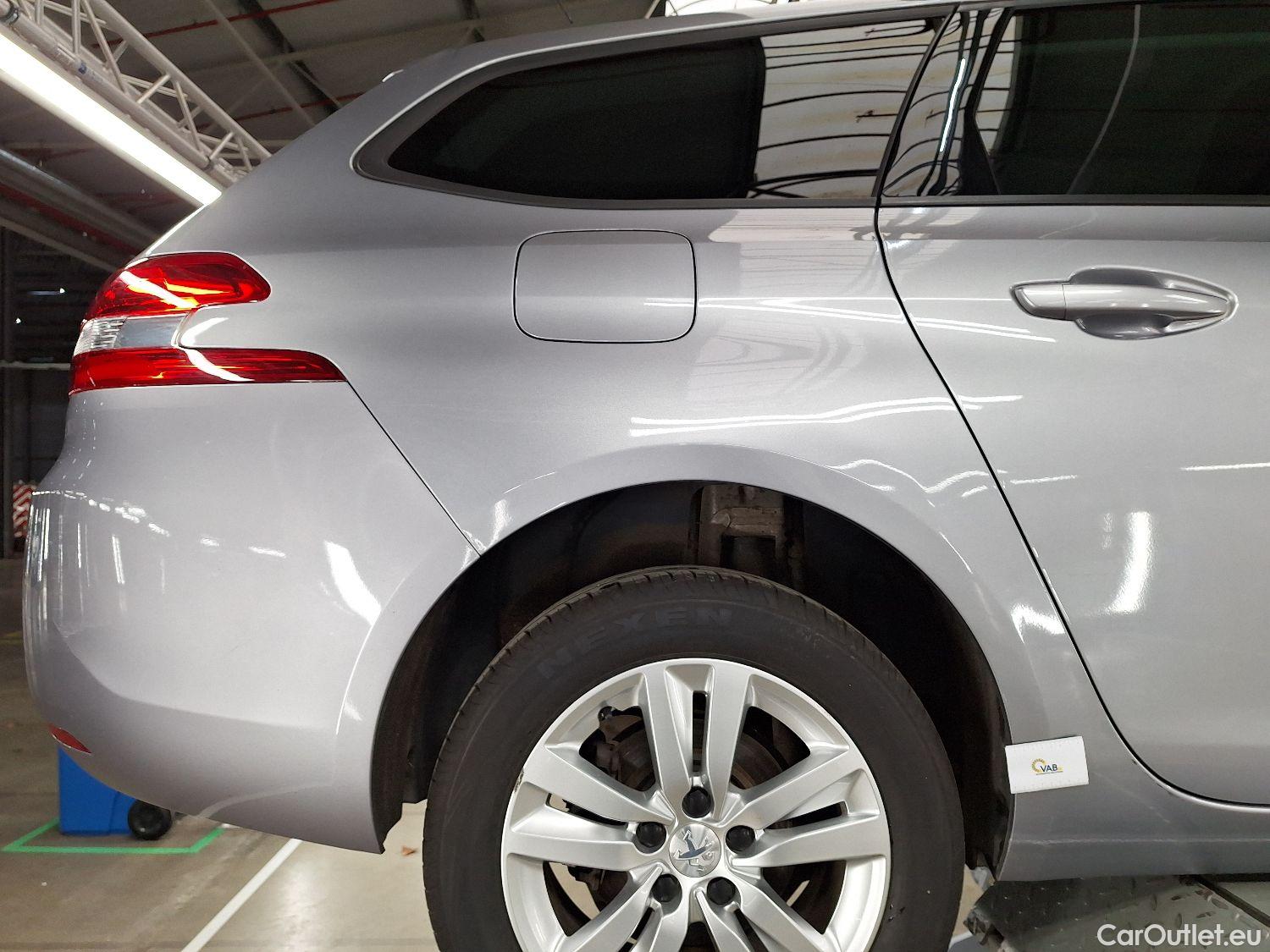  Peugeot  308 Peugeot,  SW FL'17, Peugeot  SW 1.2 PureTech 130 S&S Active 5d #20