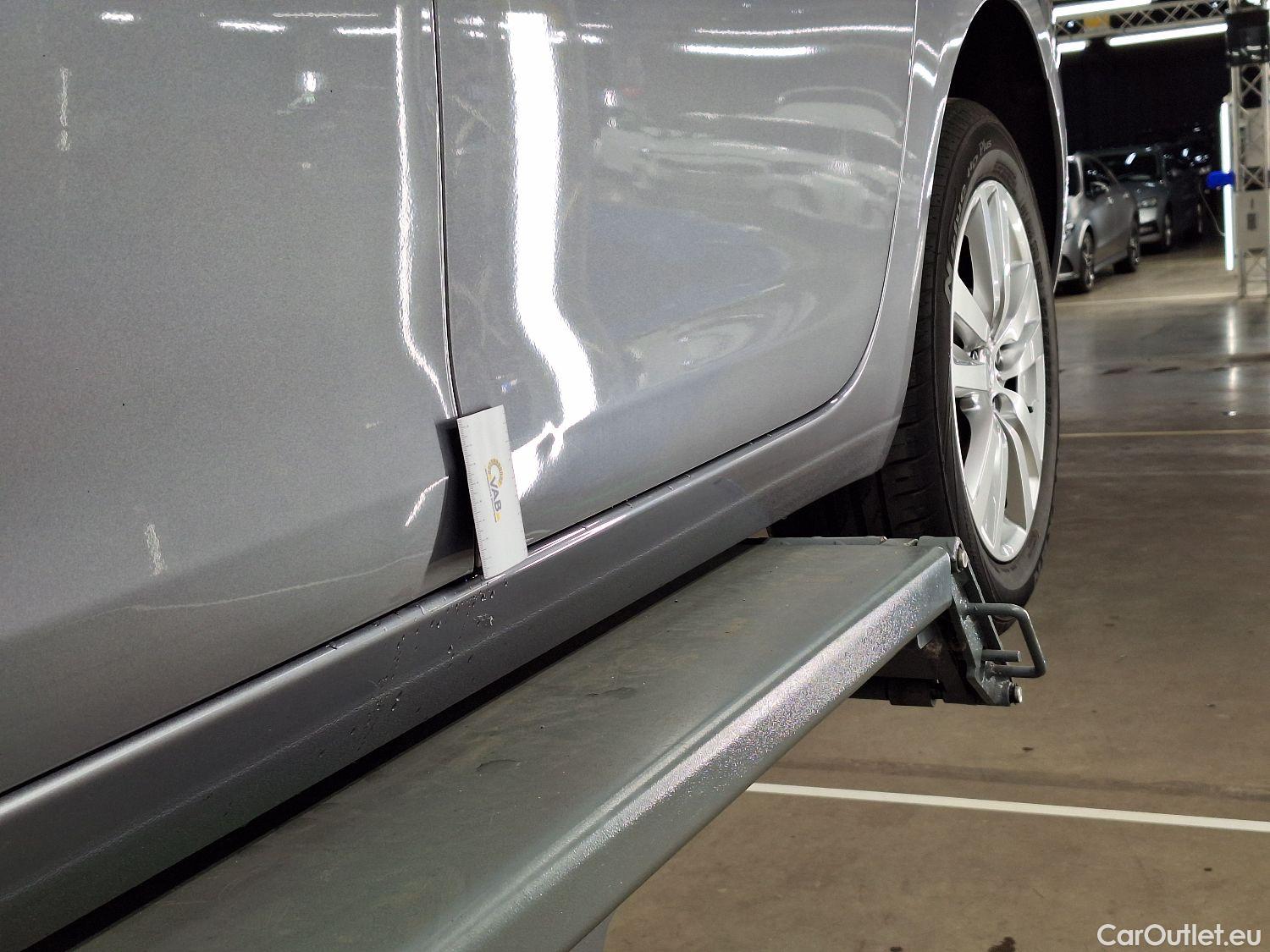  Peugeot  308 Peugeot,  SW FL'17, Peugeot  SW 1.2 PureTech 130 S&S Active 5d #31