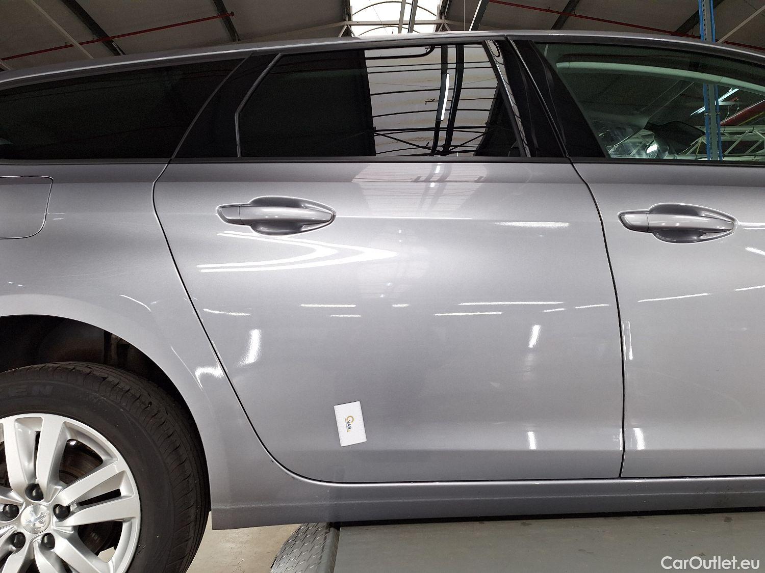  Peugeot  308 Peugeot,  SW FL'17, Peugeot  SW 1.2 PureTech 130 S&S Active 5d #18