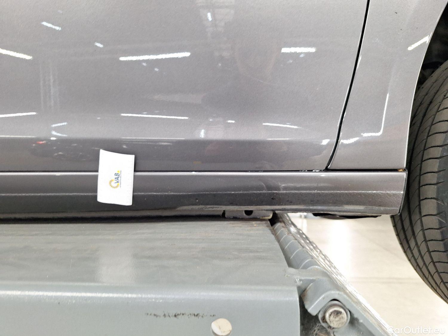  Peugeot  308 Peugeot,  SW FL'17, Peugeot  SW 1.5 BlueHDi 130 S&S Active 5d #4