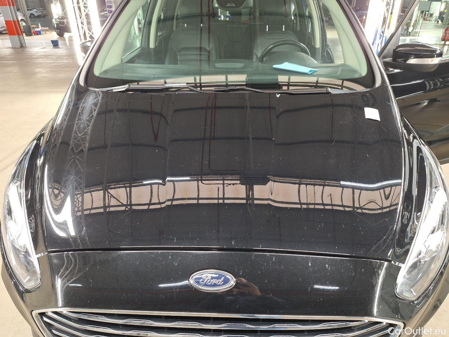  Ford  Galaxy Ford,  '15, Ford  2.0 TDCi 110kW S/S Aut. Titanium 5d 7pl #43