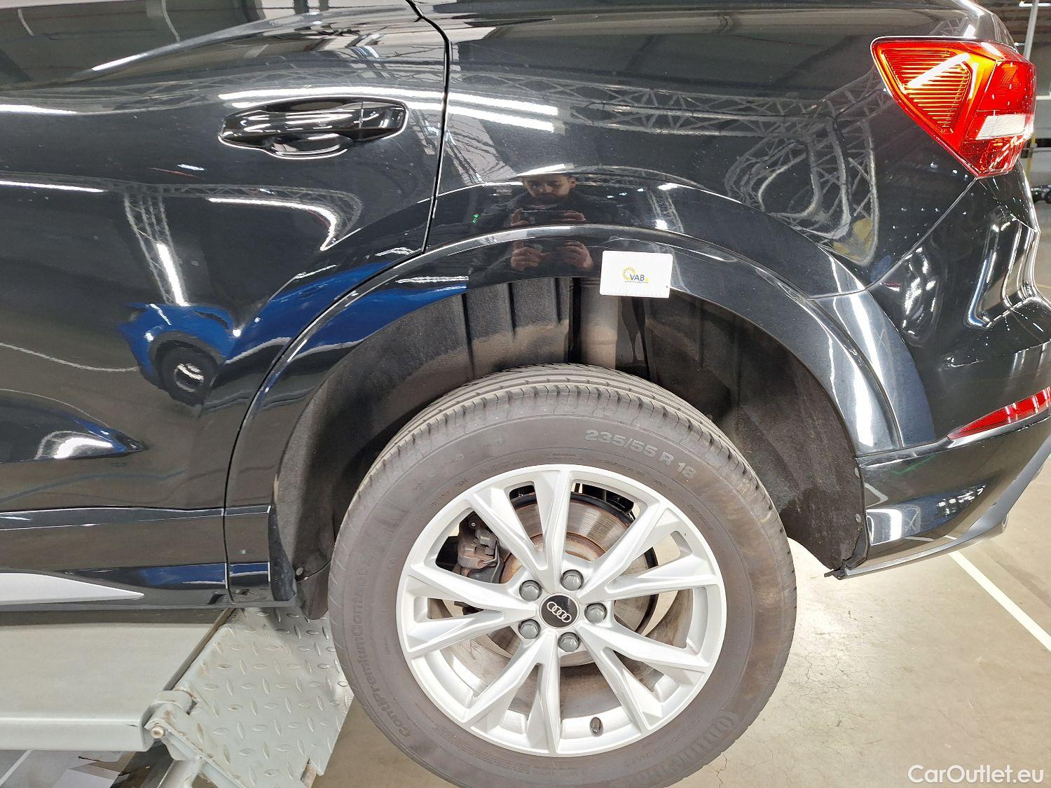  Audi  Q3 Audi,  '18, Audi  35 TDI S tronic S line Business Edition 5d #17