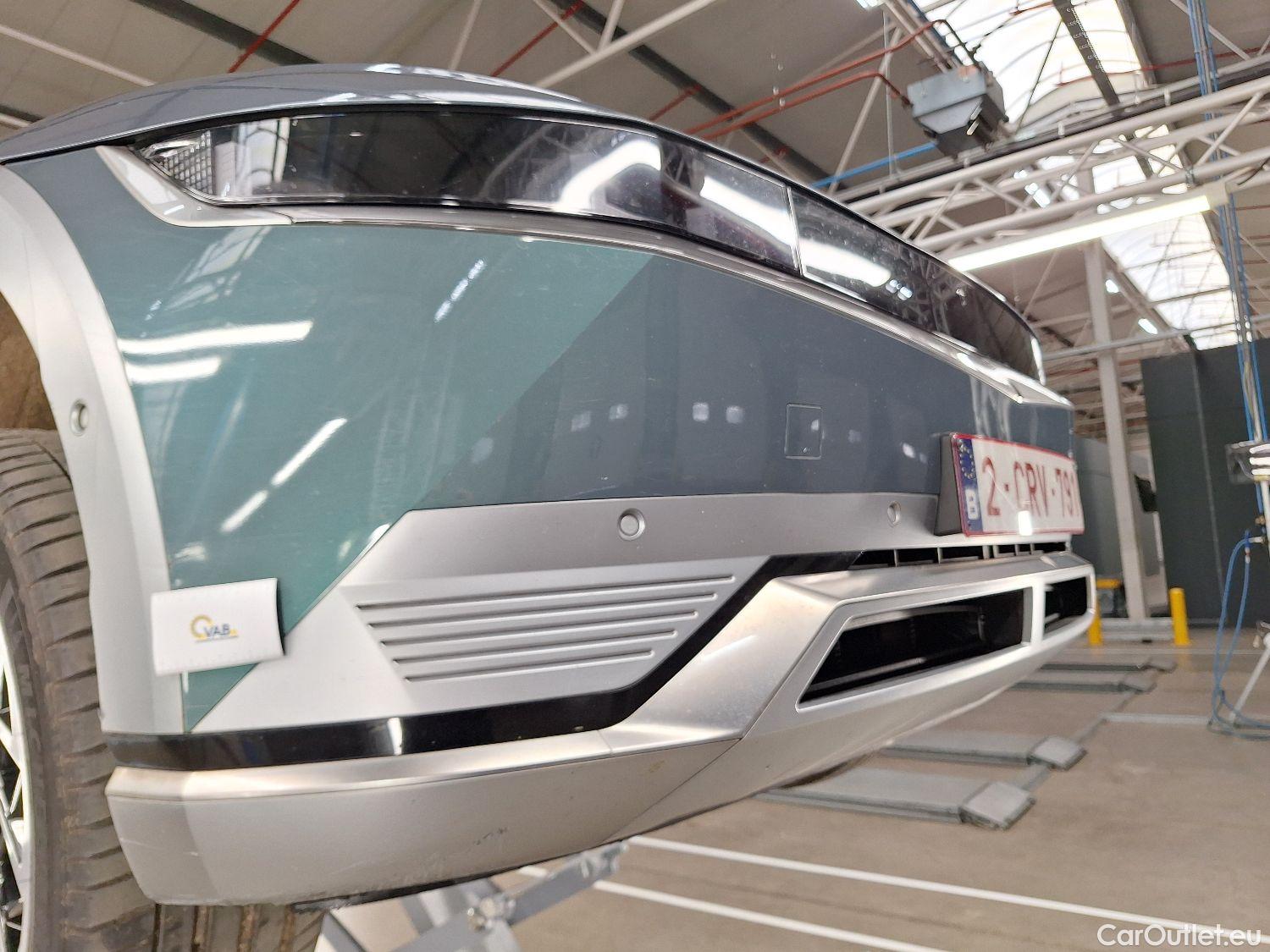  Hyundai   Ioniq Hyundai, 5 '21 BEV, Hyundai 5 77kWh Balance Vision 5d #16