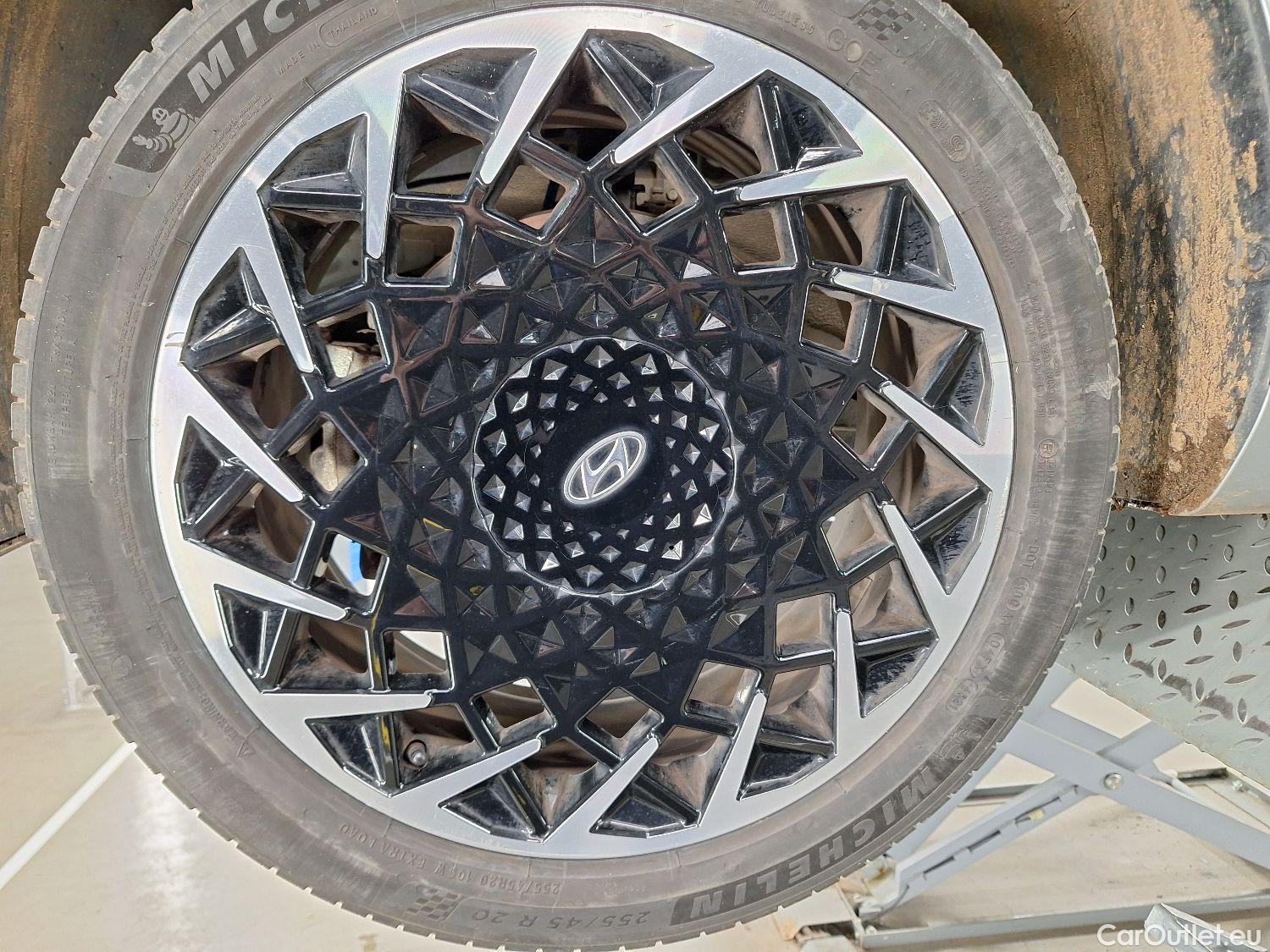  Hyundai   Ioniq Hyundai, 5 '21 BEV, Hyundai 5 77kWh Balance Vision 5d #13