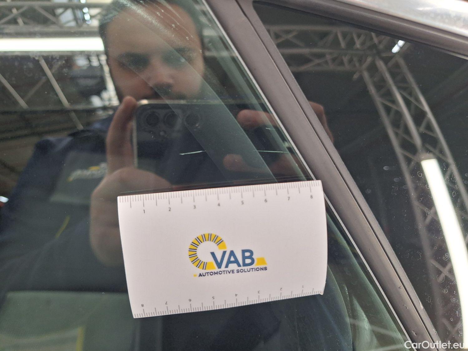  Mercedes  CLA-Klasse Mercedes, CLA-Class SB '19, Mercedes-Benz CLA Shooting Brake CLA 180 d Aut. 5d #44