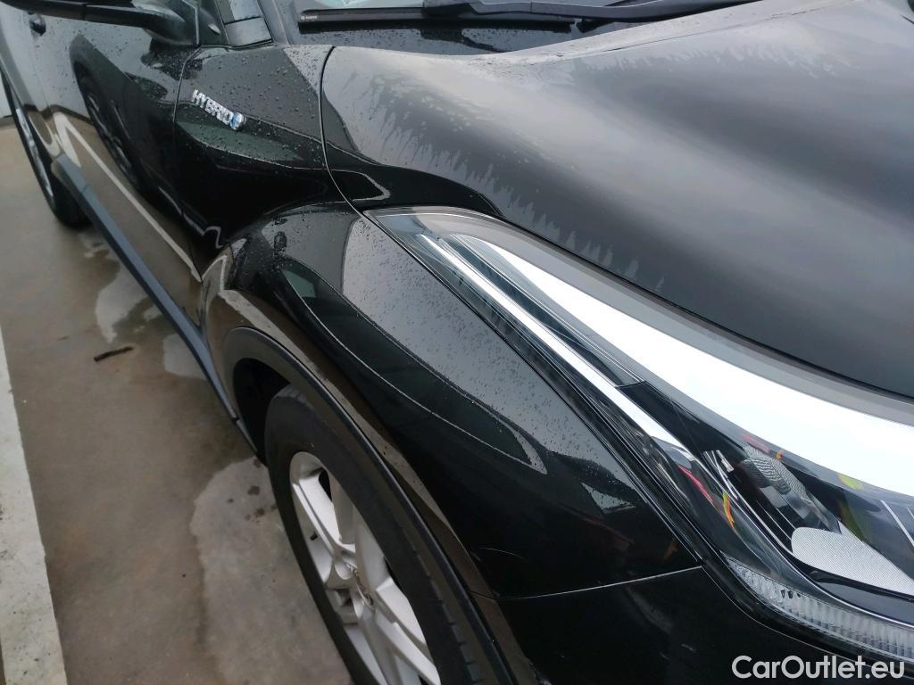  Toyota  C-HR TOYOTA  / 2019 / 5P / todoterreno 1.8 125H Active #16