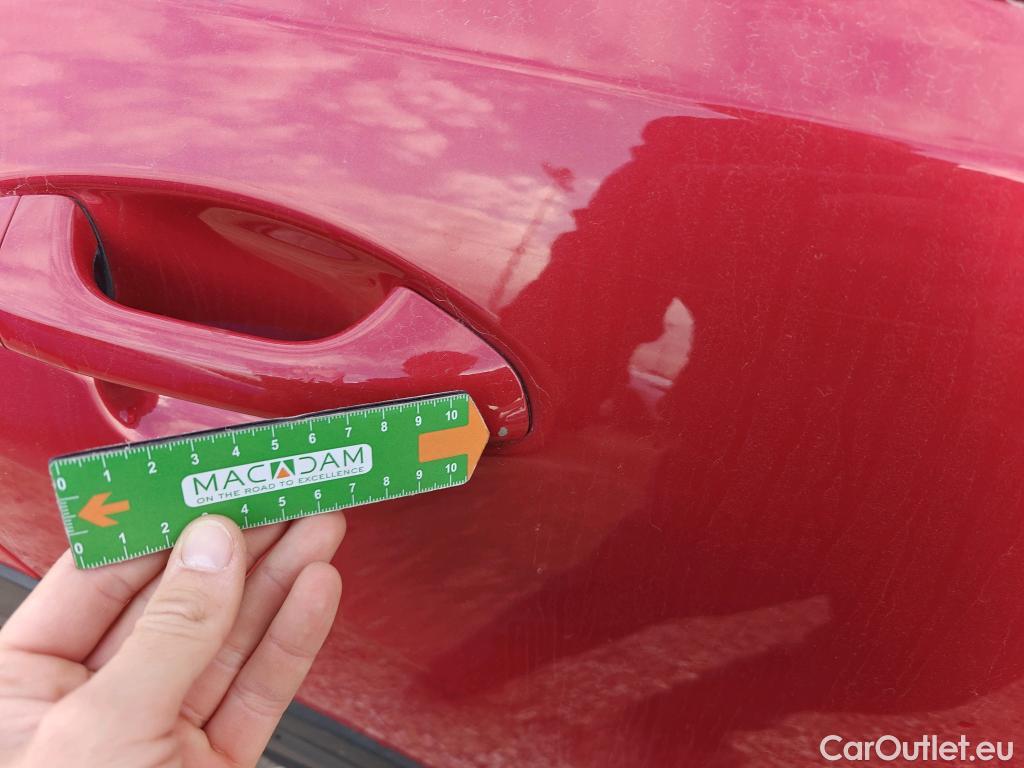  KIA  STONIC KIA  / 2017 / 5P / todoterreno 1.0 T-GDi 74kW (100CV) MHEV iMT Concept #46