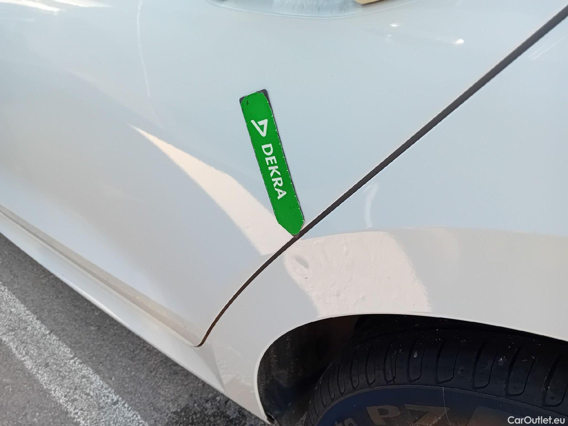  Skoda  Octavia SKODA  / 2020 / 5P / familiar Combi 1.0 TSI 81kW(110CV) DSG mHEV Ambi. #13