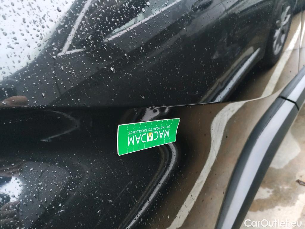  Toyota  C-HR TOYOTA  / 2019 / 5P / todoterreno 1.8 125H Active #25