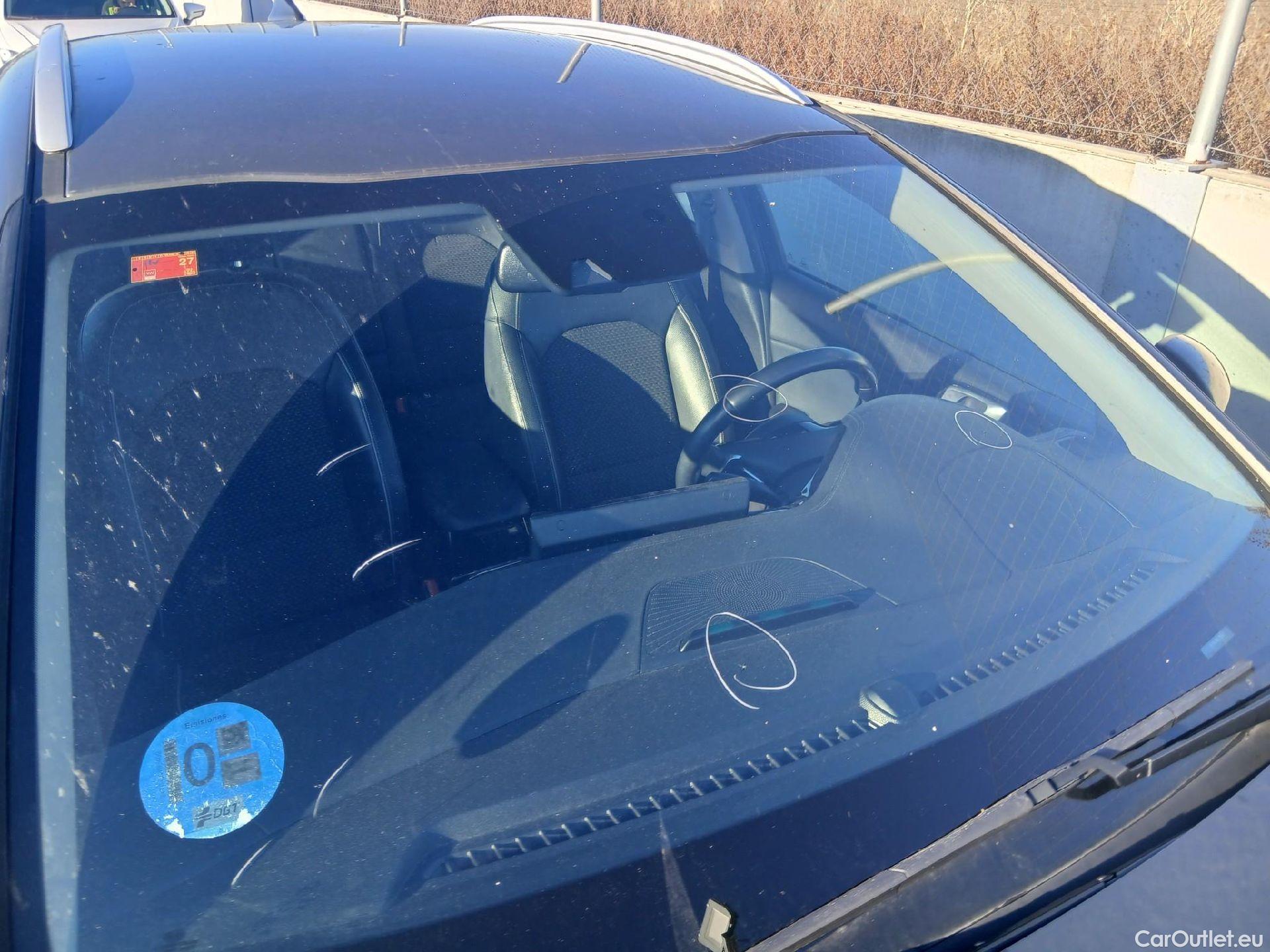  KIA  XCeed KIA  1.6 GDi PHEV 104kW (141CV) eDrive (AC) #2