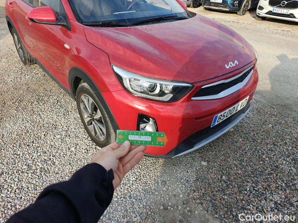  KIA  STONIC KIA  / 2017 / 5P / todoterreno 1.0 T-GDi 74kW (100CV) MHEV iMT Concept #37