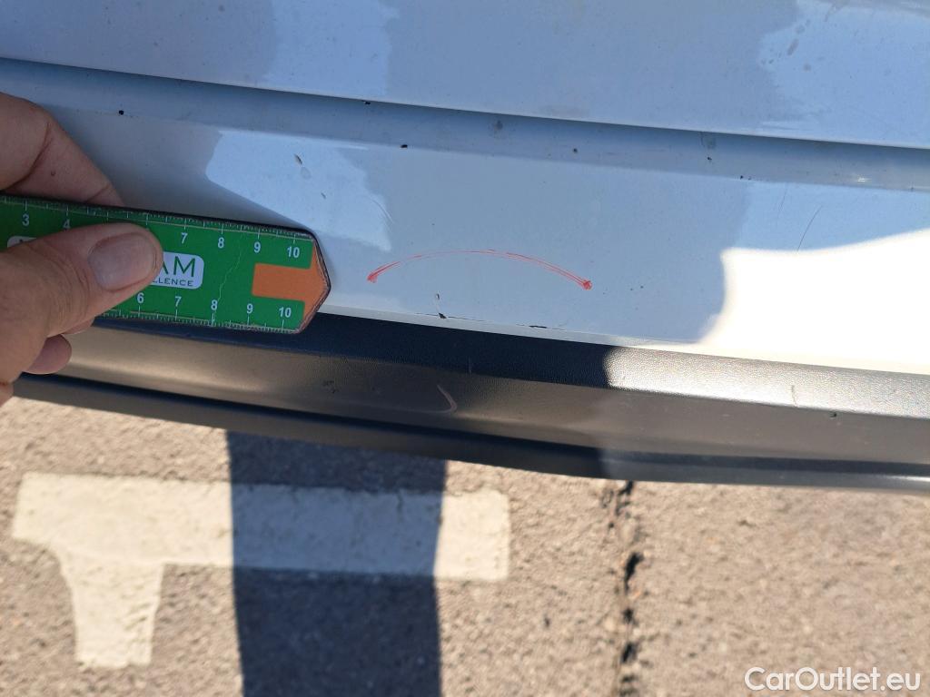  Nissan  Qashqai NISSAN  / 2021 / 5P / todoterreno DIG-T 116kW (158CV) mHEV Xtronic Acenta (AC2) #17