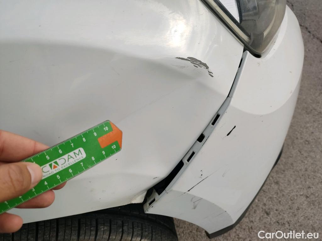  Dacia  Duster DACIA  / 2018 / 5P / todoterreno Comfort Blue dCi 85kW (115CV) 4X4 #8