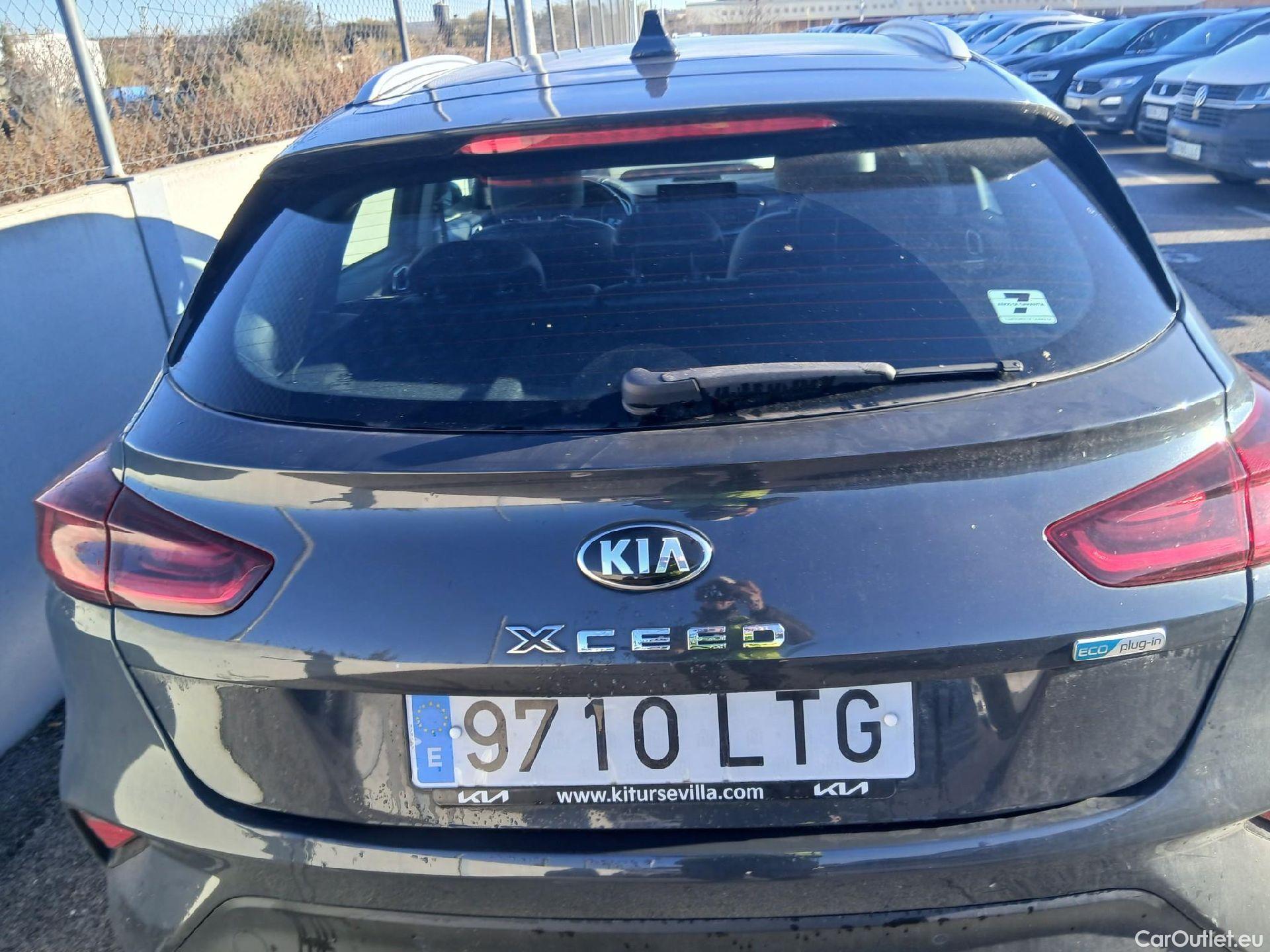  KIA  XCeed KIA  1.6 GDi PHEV 104kW (141CV) eDrive (AC) #31