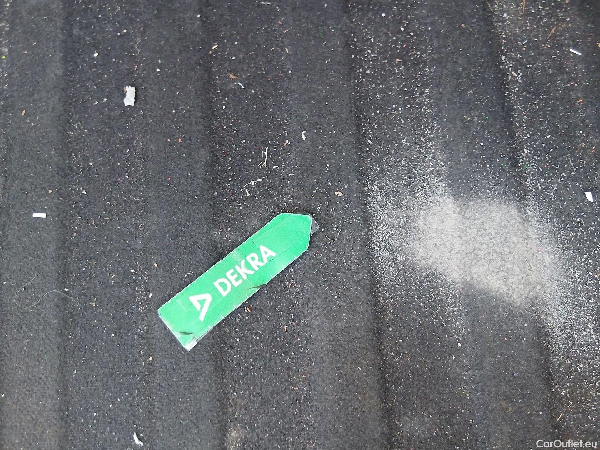  Hyundai   Ioniq HYUNDAI / 2019 / 5P / berlina con portón 1.6 GDI HEV Klass DCT #35