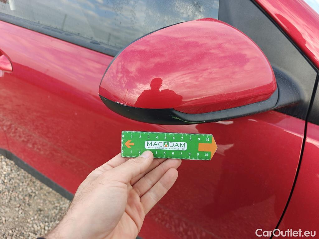  KIA  STONIC KIA  / 2017 / 5P / todoterreno 1.0 T-GDi 74kW (100CV) MHEV iMT Concept #49