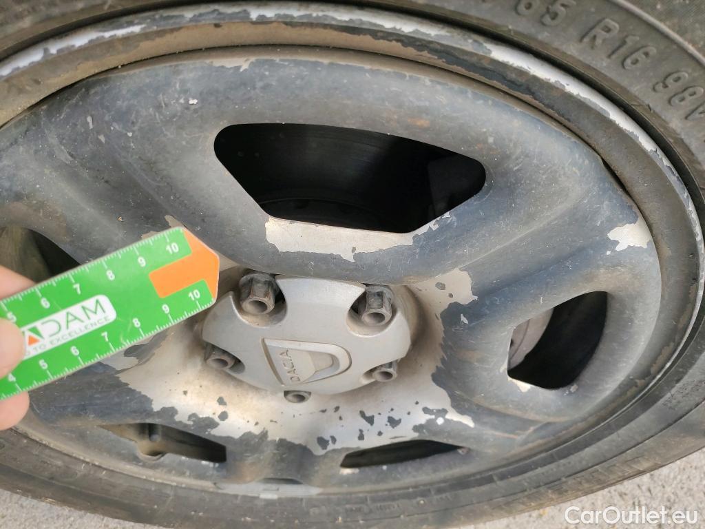  Dacia  Duster DACIA  / 2018 / 5P / todoterreno Comfort Blue dCi 85kW (115CV) 4X4 #44