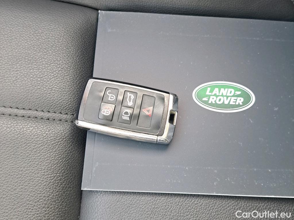  Land Rover  Range Rover Sport LAND ROVER  / 2017 / 5P / todoterreno 3.0D I6 183kW MHEV S AWD Auto. #2