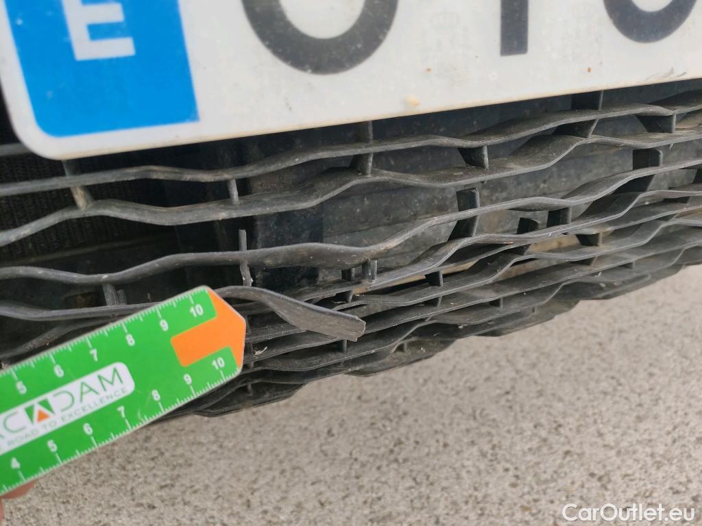  Dacia  Duster DACIA  / 2018 / 5P / todoterreno Comfort Blue dCi 85kW (115CV) 4X4 #38