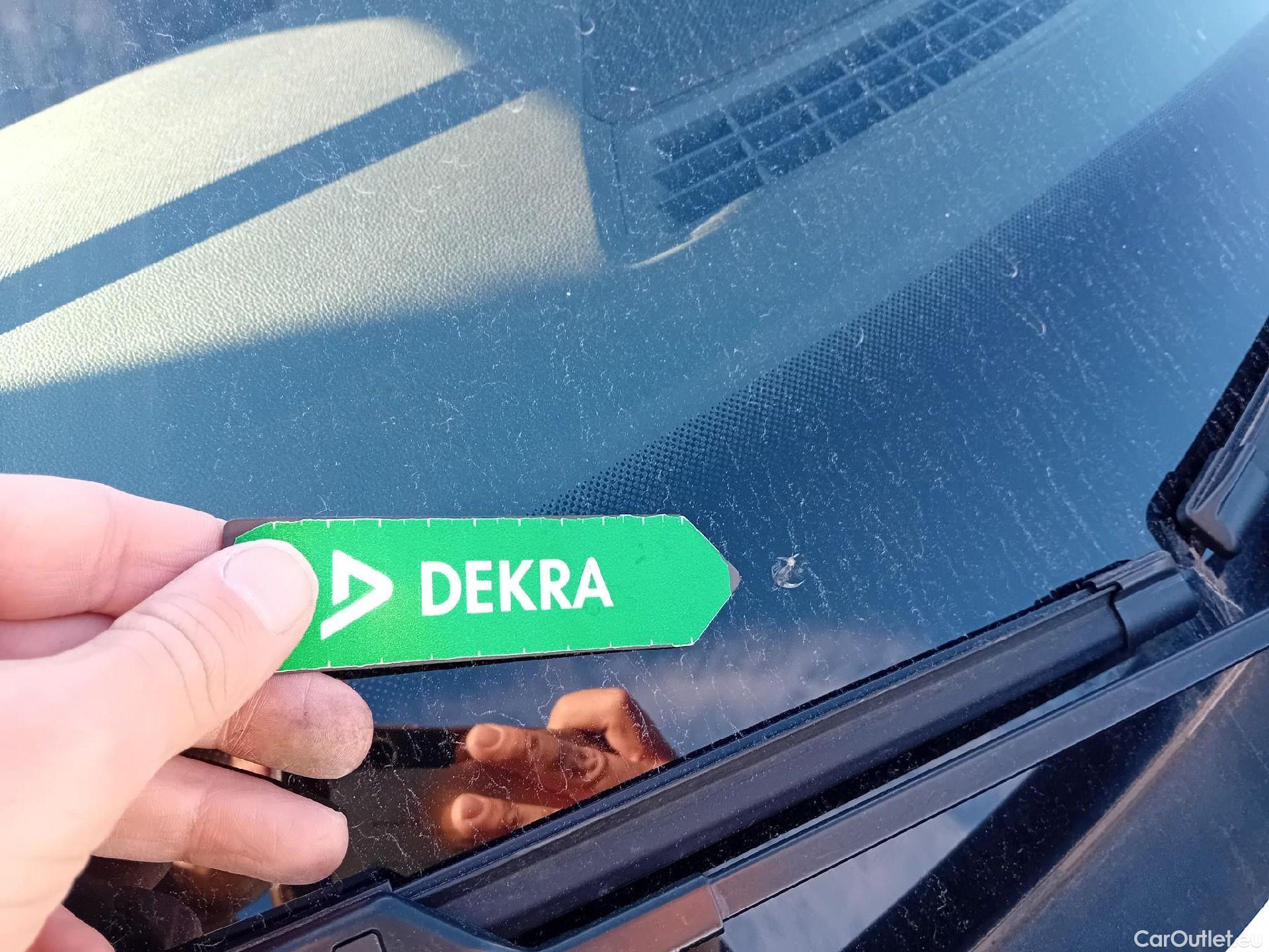  Skoda  Octavia SKODA  / 2020 / 5P / familiar Combi 1.0 TSI 81kW(110CV) DSG mHEV Ambi. #23