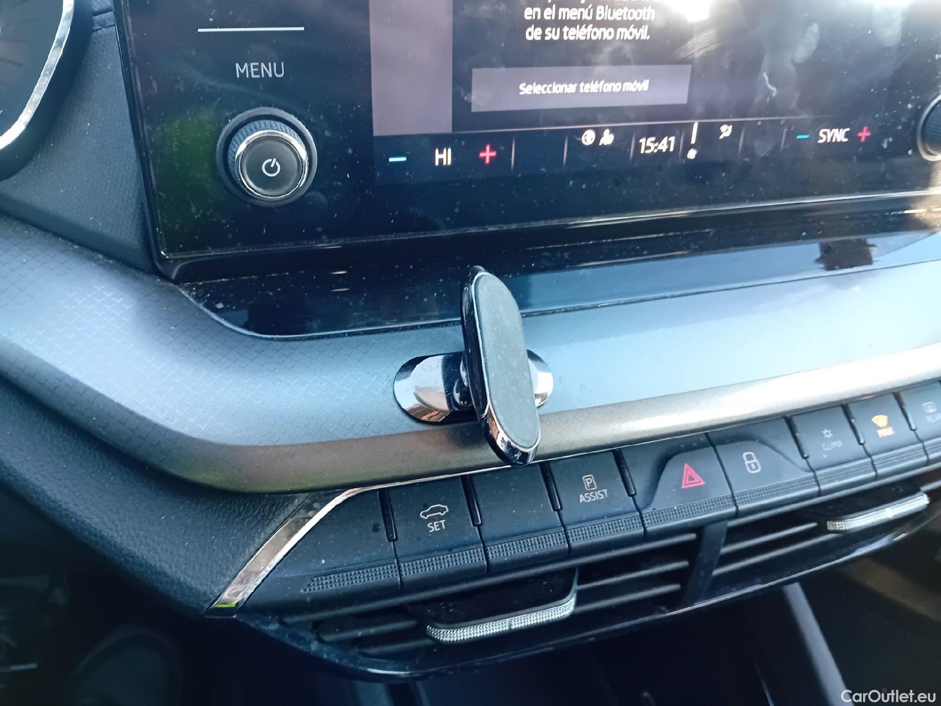  Skoda  Octavia SKODA  / 2020 / 5P / familiar Combi 1.0 TSI 81kW(110CV) DSG mHEV Ambi. #25