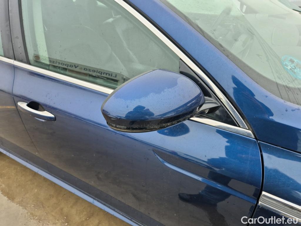  Renault  TALISMAN  RENAULT 5p 1G familiar S.T. Zen Energy dCi 96kW (130CV) #11