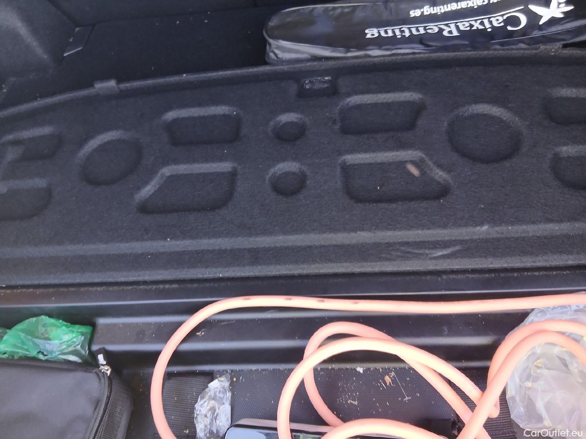  KIA  XCeed KIA  1.6 GDi PHEV 104kW (141CV) eDrive (AC) #1