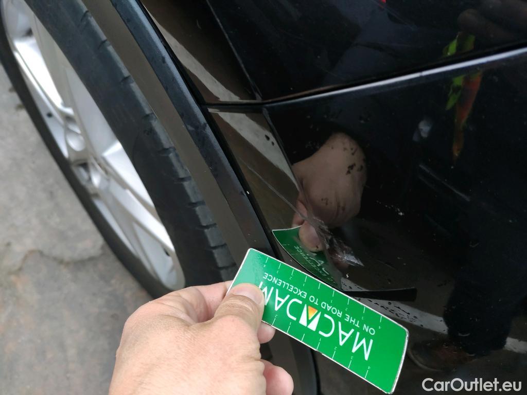  Toyota  C-HR TOYOTA  / 2019 / 5P / todoterreno 1.8 125H Active #19