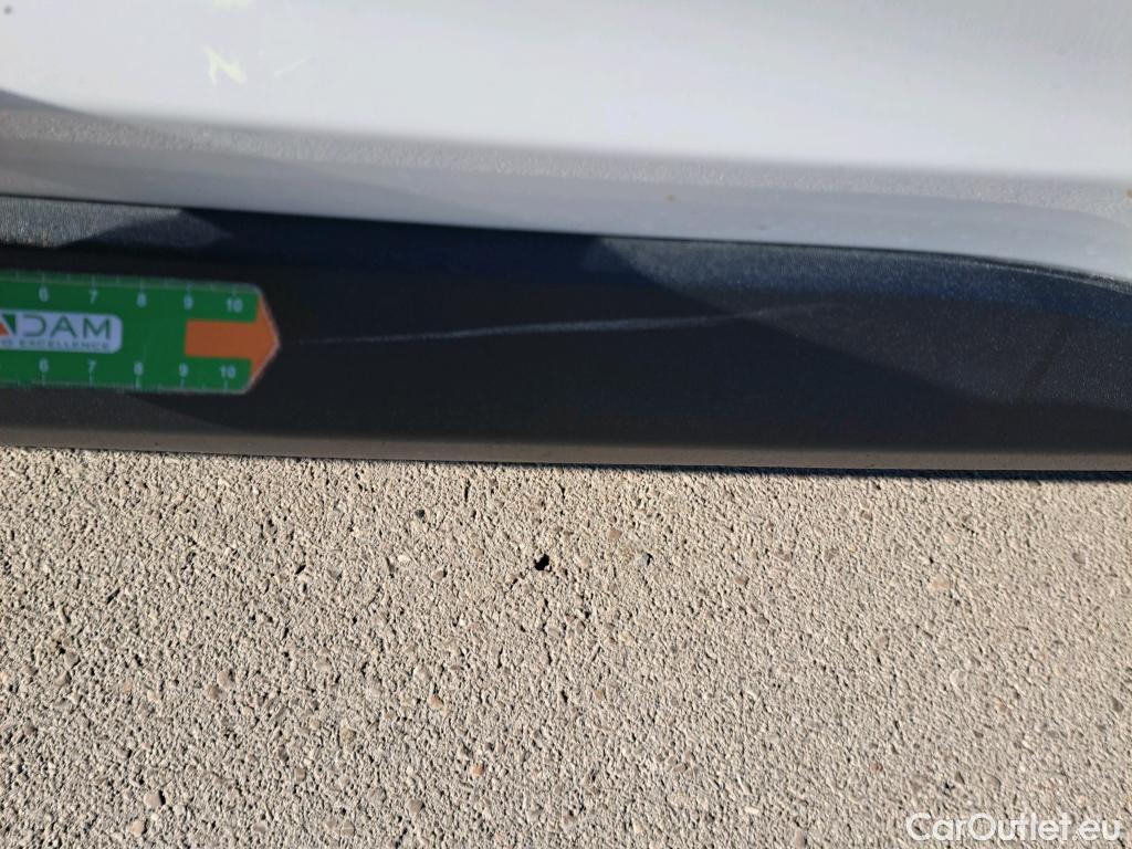  Toyota  RAV4 TOYOTA  / 2018 / 5P / todoterreno 2.5l 220H Business #6