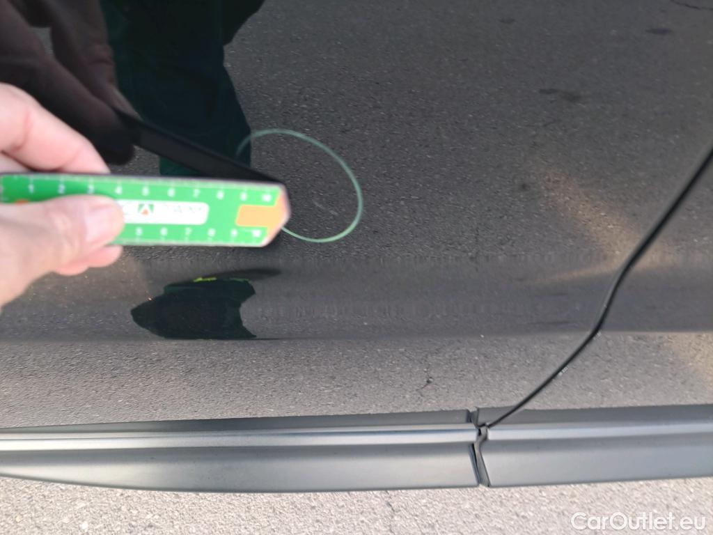  Land Rover  Range Rover Sport LAND ROVER  / 2017 / 5P / todoterreno 3.0D I6 183kW MHEV S AWD Auto. #33