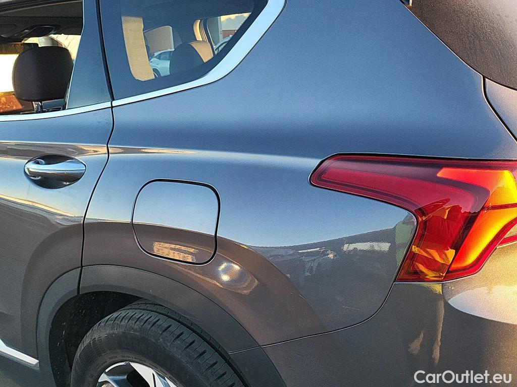  Hyundai  Santa Fe HYUNDAI  / 2021 / 5P / todoterreno 2.2 CRDi Tecno DCT 4x2 #7