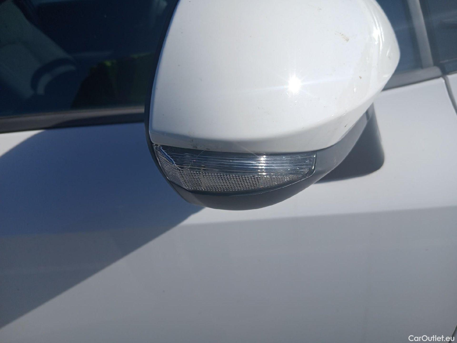  Toyota  Corolla TOYOTA  1.8 125H ACTIVE TECH E-CVT (AC3) #22