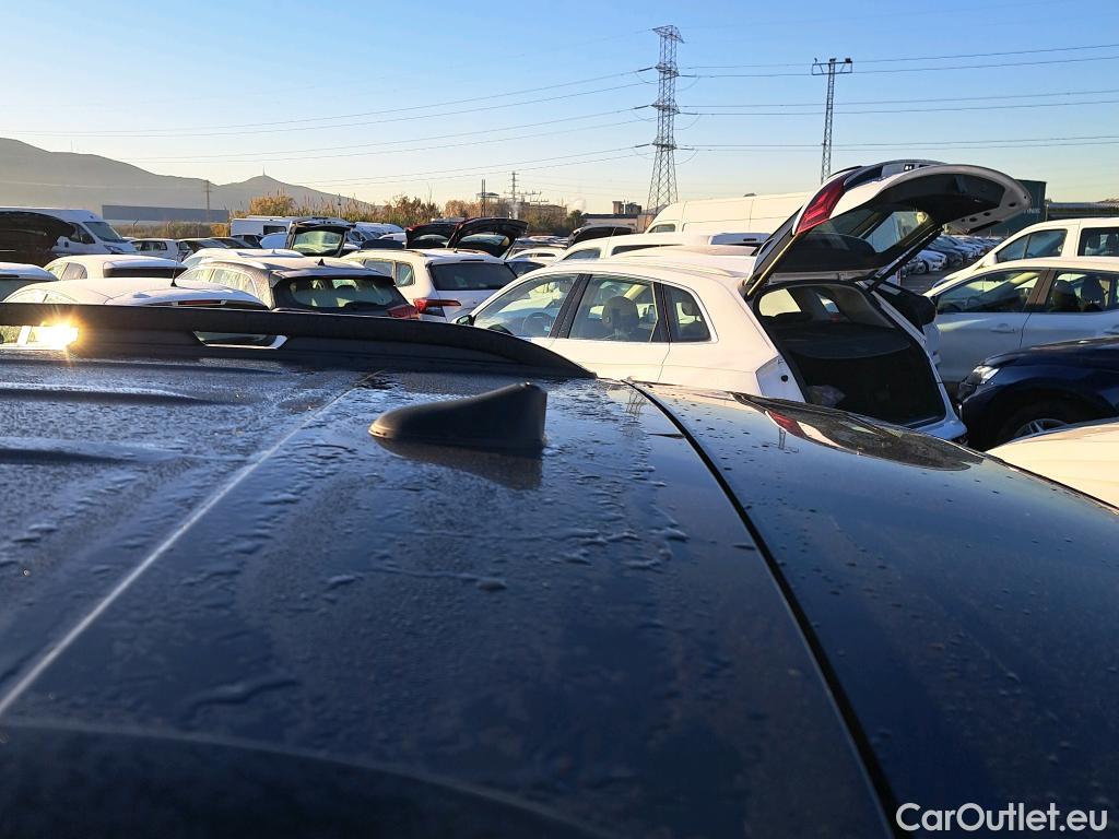  Jeep  Patriot JEEP Renegade / 2014 / 5P / todoterreno Limited 1.0G 88kW (120CV) 4x2 (AC) #9