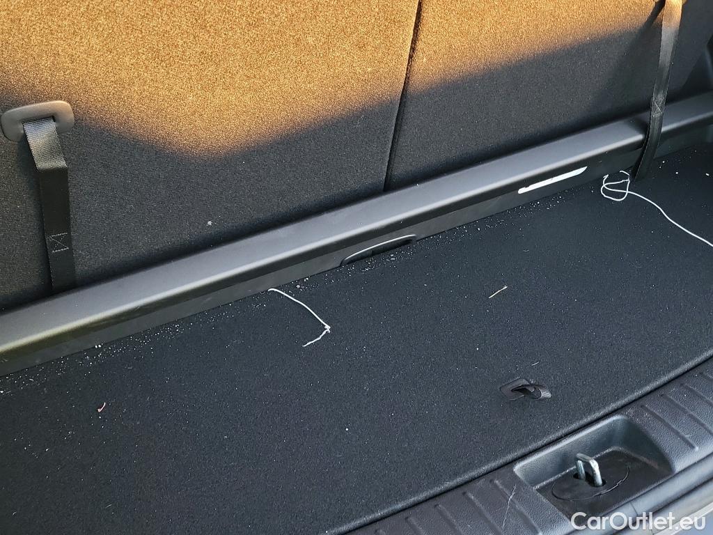  Hyundai  Santa Fe HYUNDAI  / 2021 / 5P / todoterreno 2.2 CRDi Tecno DCT 4x2 #21