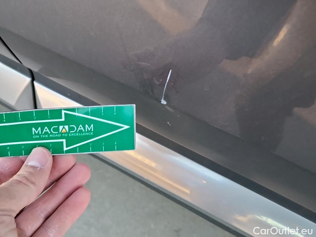  Hyundai  Santa Fe HYUNDAI  / 2021 / 5P / todoterreno 2.2 CRDi Tecno DCT 4x2 #6