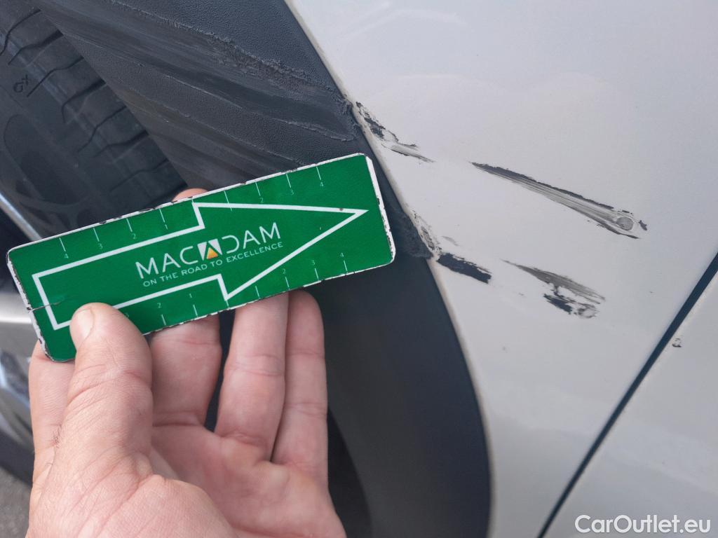  Peugeot  3008 PEUGEOT  / 2020 / 5P / todoterreno 1.5 BlueHDi 96kW (130CV) S&S Active Pack #12