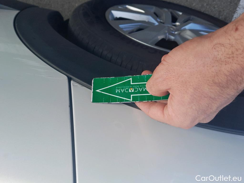  Peugeot  3008 PEUGEOT  / 2020 / 5P / todoterreno 1.5 BlueHDi 96kW (130CV) S&S Active Pack #8