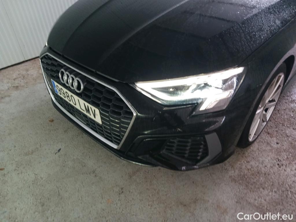  Audi  A3 AUDI  / 2020 / 5P / berlina con portón Sportback S line 35 TDI 110kW S tronic #9