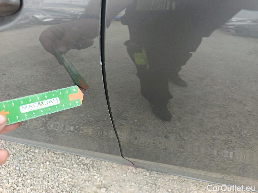  Mercedes  B-Klasse MERCEDES-BENZ Clase B / 2019 / 5P / monovolumen compacto B 180 d #12