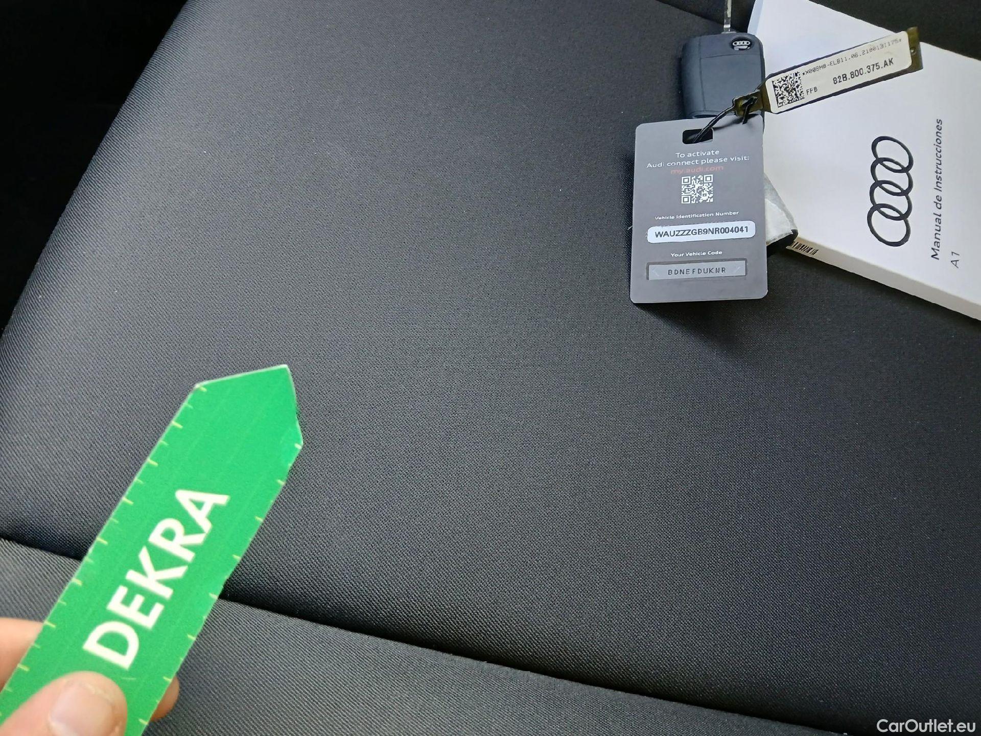  Audi  A1 Sportback AUDI A1 / 2018 / 5P / berlina con portón Sportback Advanced 25 TFSI 70kW (95CV) #1