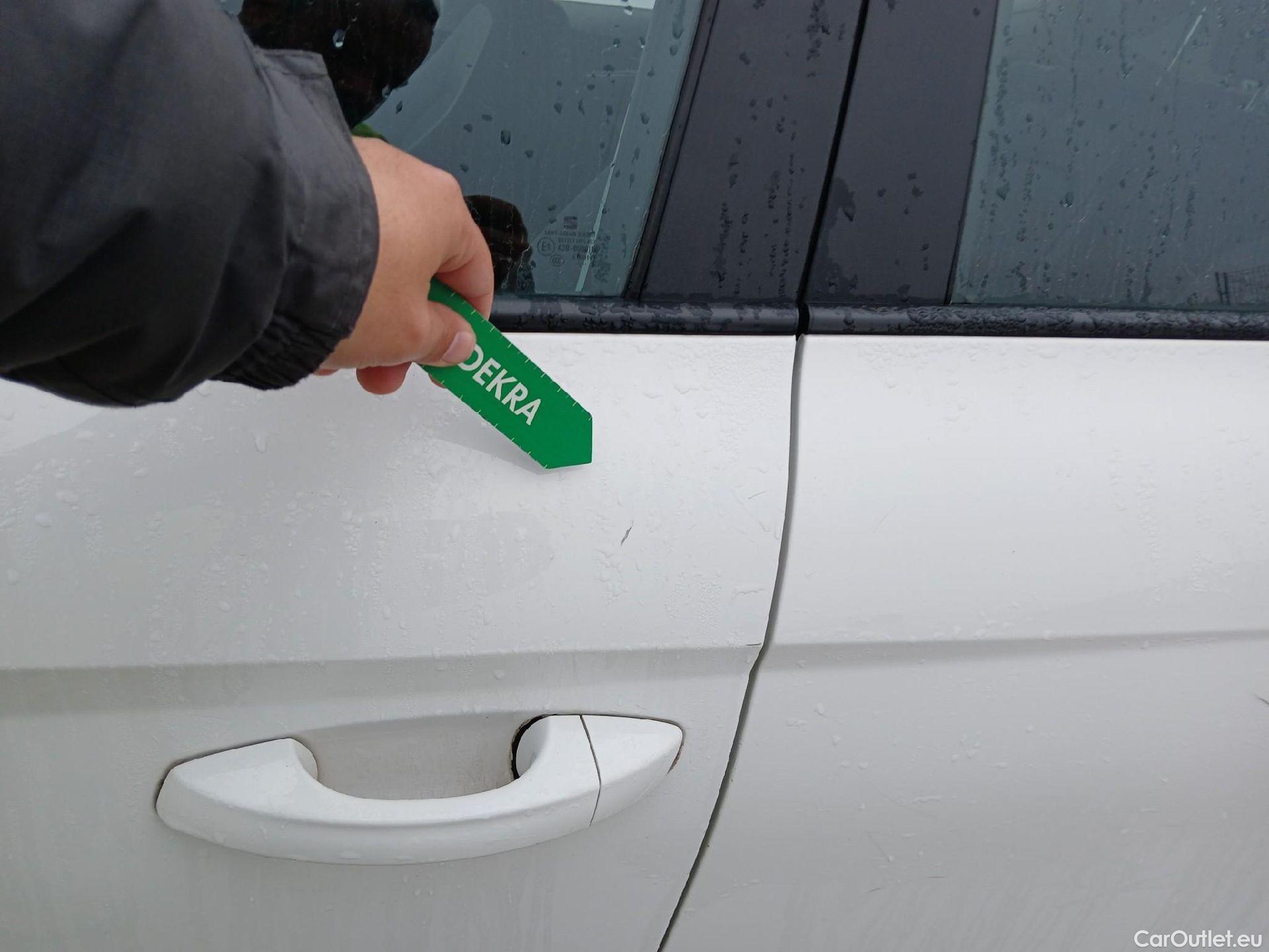  Seat  Arona SEAT  / 2017 / 5P / todoterreno 1.0 TSI 85kW (115Cv) Style Edition Eco (CX) #14