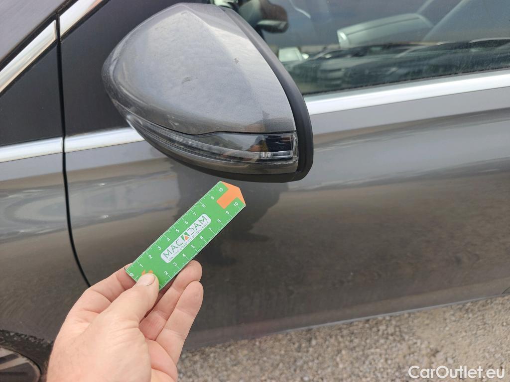  Mercedes  B-Klasse MERCEDES-BENZ Clase B / 2019 / 5P / monovolumen compacto B 180 d #30