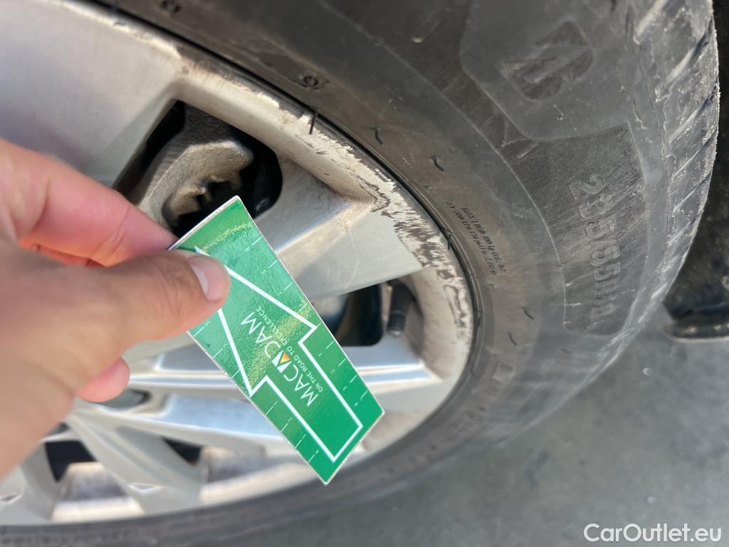  Audi  Q3 AUDI  / 2018 / 5P / todoterreno 45 TFSI e 180kW S tronic Advanced #8