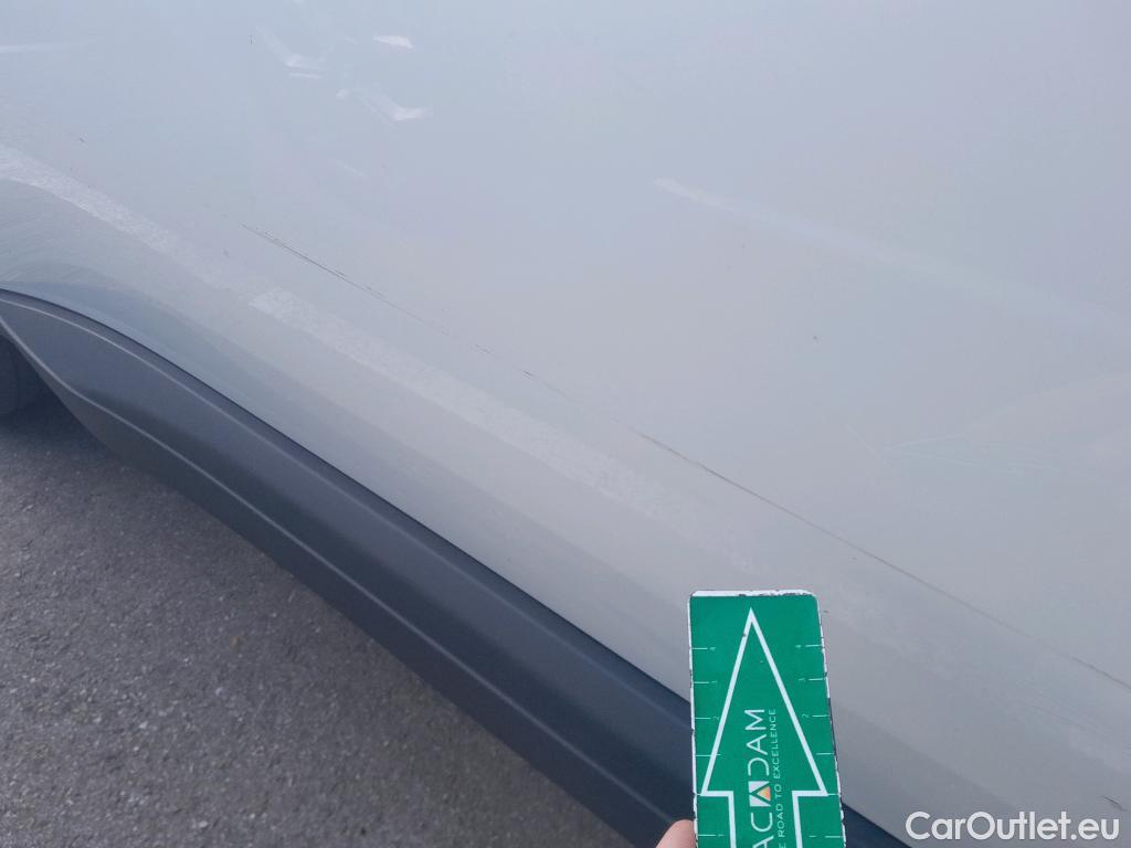  Peugeot  3008 PEUGEOT  / 2020 / 5P / todoterreno 1.5 BlueHDi 96kW (130CV) S&S Active Pack #16