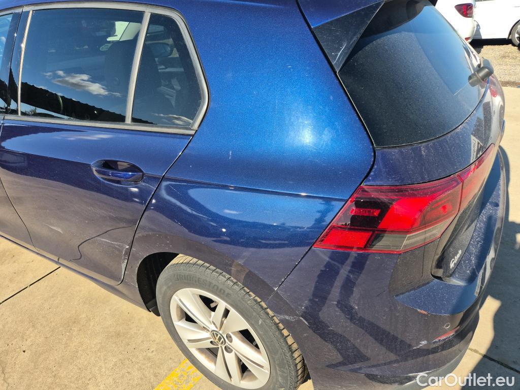  Volkswagen  Golf  VOLKSWAGEN / 2020 / 5P / berlina con portón Life 2.0 TDI 85kW (115CV) #7