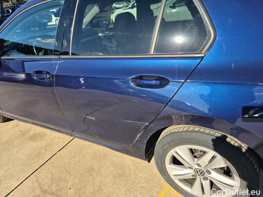  Volkswagen  Golf  VOLKSWAGEN / 2020 / 5P / berlina con portón Life 2.0 TDI 85kW (115CV) #19