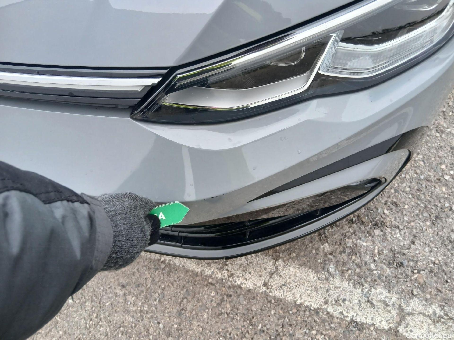  Volkswagen  Golf  VOLKSWAGEN / 2020 / 5P / berlina con portón R-Line 2.0 TDI 110kW (150CV) DSG #4