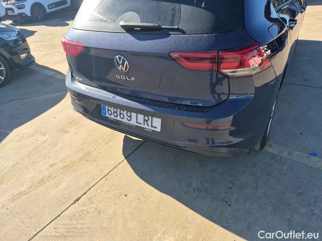  Volkswagen  Golf  VOLKSWAGEN / 2020 / 5P / berlina con portón Life 2.0 TDI 85kW (115CV) #16
