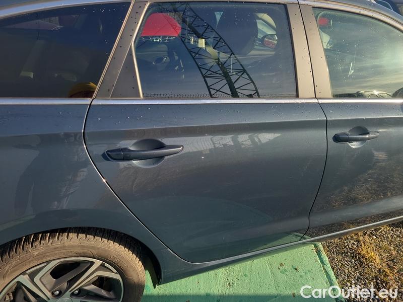  Hyundai  i30   cw (PD)(2017->)  kom.1.0TGDI Family Smart #4