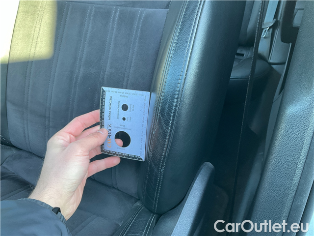  Skoda  Octavia  2.0TDI 110 L&K AT #18